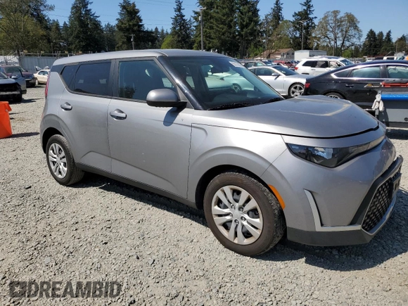 2023 Kia Soul LX with VIN KNDJ23AU6P7844417, listed as a Copart auction lot 55139825 with 27,648 mi miles and Salvage Title. Bid and sale history available at carsss.com. Image 4.