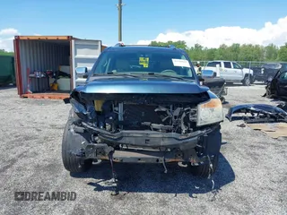 2014 Nissan Armada SV z VIN 5N1AA0NC2EN607107, wystawiony jako IAAI lot #42198605 z przebiegiem 241 099 mil mil oraz . Historia ofert i sprzedaży dostępna na DreamBid. Obrazek 13.