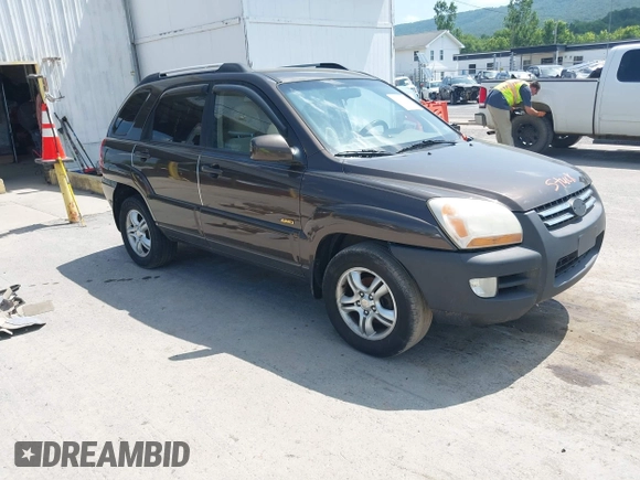 2005 Kia Sportage LX with VIN KNDJE723957075445, listed as a IAAI auction lot 42573760 with 185,000 mi miles and . Bid and sale history available at DreamBid. Image 1.