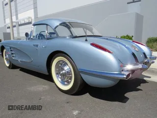 1958 Chevrolet Corvette with VIN J58S108498, listed as a Copart auction lot 66224005 with 473 mi miles and Salvage title. Bid and sale history available at DreamBid. Image 4.