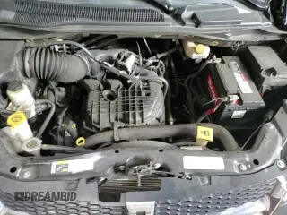 2018 Dodge Grand Caravan SXT with VIN 2C4RDGCGXJR208164, listed as a Copart auction lot 63676745 with 91,040 mi miles and Salvage title. Bid and sale history available at DreamBid. Image 16.