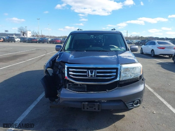 2015 Honda Pilot Touring with VIN 5FNYF4H9XFB051169, listed as a IAAI auction lot 41601875 with 155,687 mi miles. Bid and sale history available at carsss.com. Image 12.