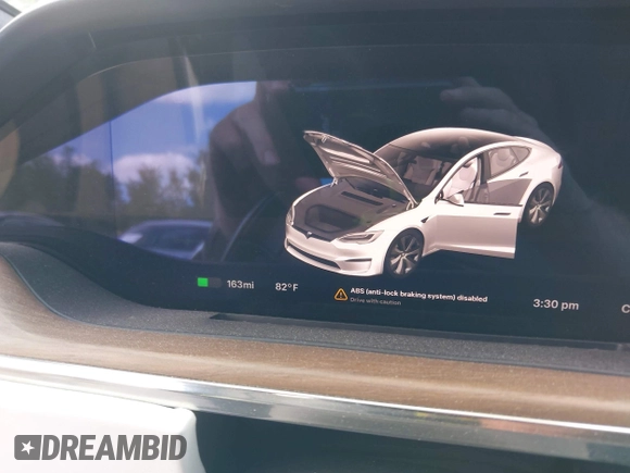 2021 Tesla Model S Long Range with VIN 5YJSA1E57MF428512, listed as a IAAI auction lot 42511020 with 29,611 mi miles and . Bid and sale history available at DreamBid. Image 17.