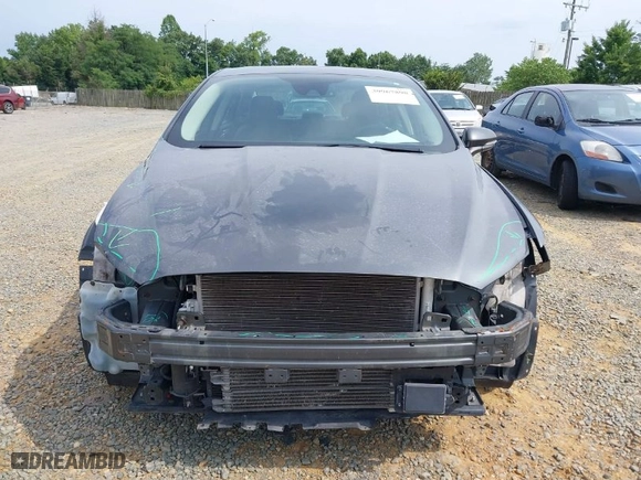 2020 Ford Fusion Hybrid Titanium with VIN 3FA6P0RU0LR141494, listed as a IAAI auction lot 39967898 with 88,152 mi miles. Bid and sale history available at carsss.com. Image 13.