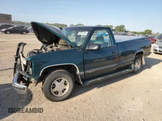 1996 Chevrolet Silverado 1500 with VIN 1GCEC14M6TZ154941, listed as a Copart auction lot 66361154 with 124,631 mi miles and Salvage Title. Bid and sale history available at DreamBid. Image 1.