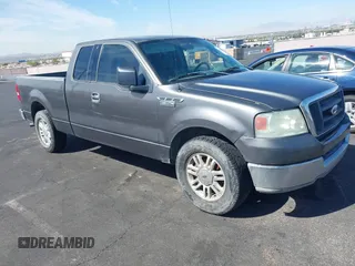 2004 Ford F-150 STX with VIN 1FTRX12W04NB32291, listed as a IAAI auction lot 42088596 with 233,491 mi miles. Bid and sale history available at carsss.com. Image 1.