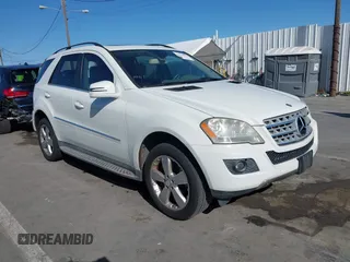2011 Mercedes-Benz M 350 z VIN 4JGBB5GB3BA730159, wystawiony jako IAAI lot #41939814 z przebiegiem Nie podano mil oraz . Historia ofert i sprzedaży dostępna na DreamBid. Obrazek 1.