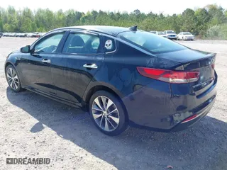 2018 Kia Optima S with VIN 5XXGT4L32JG253680, listed as a IAAI auction lot 41982361 with 204,237 mi miles. Bid and sale history available at carsss.com. Image 3.