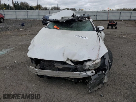 2015 BMW M4 z VIN WBS3U9C57FP967999, wystawiony jako Copart lot #47906424 z przebiegiem Nie podano mil oraz Szkoda całkowita • Salvage title. Historia ofert i sprzedaży dostępna na DreamBid. Obrazek 5.