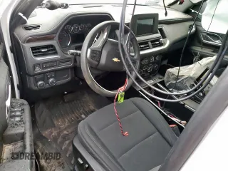 2022 Chevrolet Tahoe z VIN 1GBSCLED5NR233554, wystawiony jako Copart lot #61064025 z przebiegiem Nie podano mil oraz Czysty tytuł • Clean title. Historia ofert i sprzedaży dostępna na DreamBid. Obrazek 8.