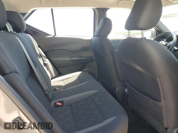 2020 Nissan Kicks S with VIN 3N1CP5BV2LL550115, listed as a Copart auction lot 52323445 with 38,984 mi miles and Salvage Title. Bid and sale history available at carsss.com. Image 10.