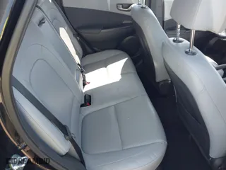 2018 Hyundai Kona Ultimate with VIN KM8K5CA50JU118013, listed as a IAAI auction lot 41863926 with 138,772 mi miles. Bid and sale history available at carsss.com. Image 8.
