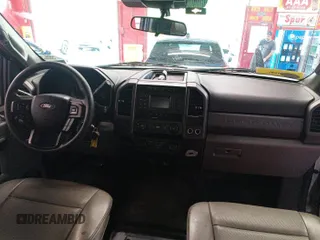 2020 Ford F-250 XL z VIN 1FT7X2BTXLEE50470, wystawiony jako IAAI lot #42786344 z przebiegiem 292 133 mil mil oraz . Historia ofert i sprzedaży dostępna na DreamBid. Obrazek 25.