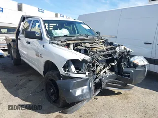 2015 Ram 2500 Tradesman with VIN 3C6UR5CL4FG665098, listed as a IAAI auction lot 42249739 with 34,165 mi miles and . Bid and sale history available at DreamBid. Image 1.