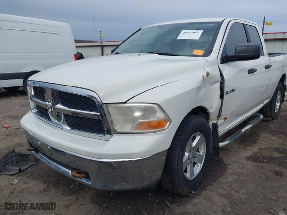 2009 Dodge Ram 1500 SLT with VIN 1D3HB18PX9S700623, listed as a IAAI auction lot 41617857 with 231,055 mi miles. Bid and sale history available at carsss.com. Image 18.