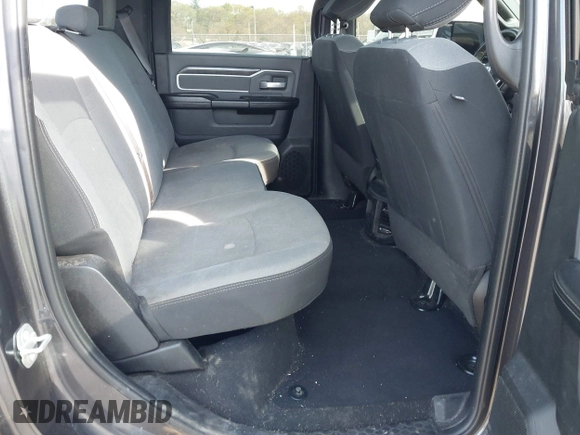 2021 Ram 2500 Big Horn with VIN 3C6UR5DL8MG653404, listed as a IAAI auction lot 42029002 with 150,112 mi miles and . Bid and sale history available at DreamBid. Image 8.