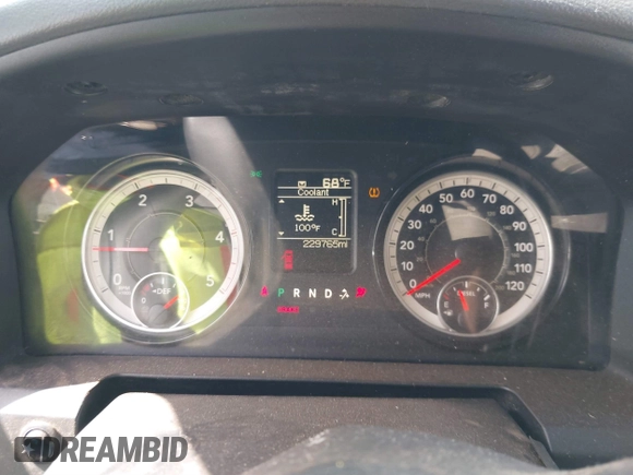 2017 Ram 2500 Tradesman with VIN 3C6UR5HL5HG733453, listed as a IAAI auction lot 41569358 with 229,765 mi miles and . Bid and sale history available at DreamBid. Image 7.