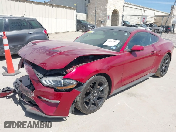 2018 Ford Mustang EcoBoost z VIN 1FA6P8TH2J5137943, wystawiony jako IAAI lot #41782395 z przebiegiem 148 809 mil mil oraz . Historia ofert i sprzedaży dostępna na DreamBid. Obrazek 2.