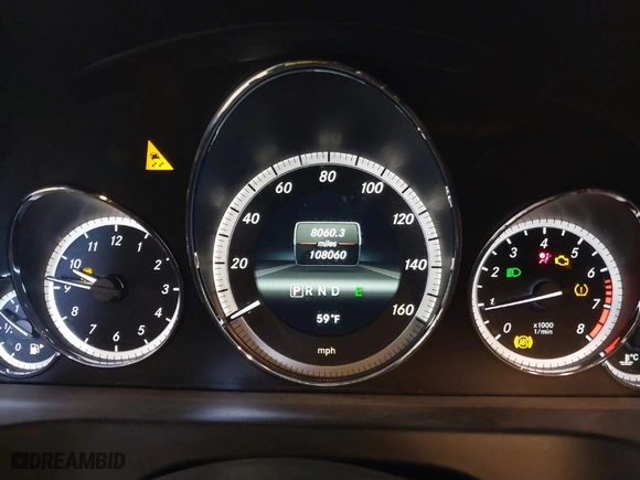 2013 Mercedes-Benz E-Class E 350 with VIN WDDKK5KF4DF194221, listed as a IAAI auction lot 41728305 with 108,060 mi miles. Bid and sale history available at carsss.com. Image 7.