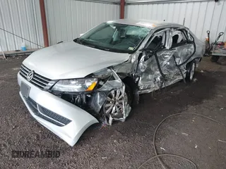 2014 Volkswagen Passat S with VIN 1VWAT7A33EC104563, listed as a IAAI auction lot 42471984 with 122,926 mi miles and . Bid and sale history available at DreamBid. Image 18.