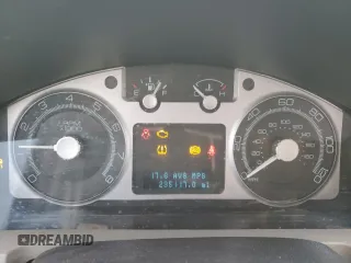 2009 Mercury Mariner z VIN 4M2CU91G49KJ04729, wystawiony jako Copart lot #49729105 z przebiegiem 235 117 mil mil oraz Szkoda całkowita • Salvage title. Historia ofert i sprzedaży dostępna na DreamBid. Obrazek 9.