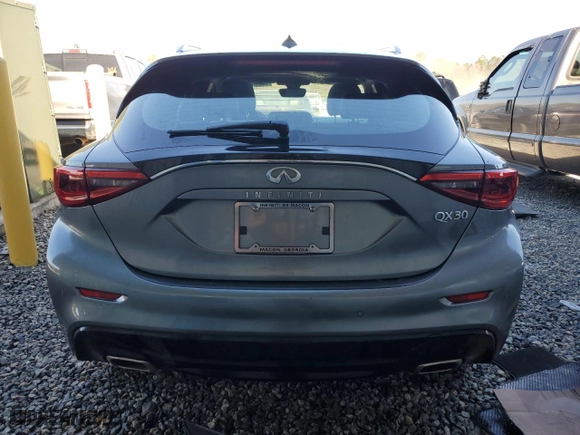 2019 Infiniti QX30 ESSENTIAL with VIN SJKCH5CP1KA009263, listed as a Copart auction lot 86237614 with 47,887 mi miles and Salvage Title. Bid and sale history available at carsss.com. Image 6.