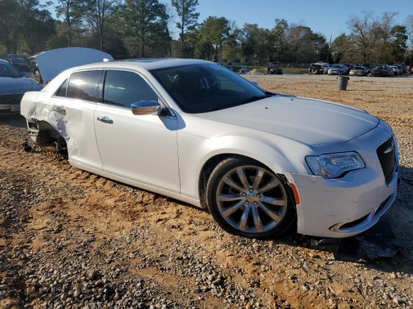 2016 Chrysler 300 with VIN 2C3CCAEG8GH243906, listed as a Copart auction lot 46815895 with 75,958 mi miles and Salvage Title. Bid and sale history available at carsss.com. Image 4.