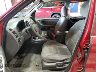 2005 Ford Escape XLT with VIN 1FMYU931X5KA41971, listed as a Copart auction lot 76321744 with Not Provided miles and Salvage Title. Bid and sale history available at carsss.com. Image 7.