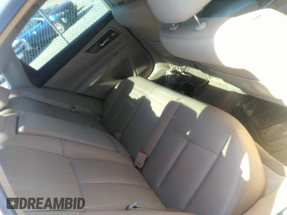 2013 Nissan Altima SV with VIN 1N4BL3AP0DC250670, listed as a IAAI auction lot 41988392 with 133,934 mi miles and . Bid and sale history available at DreamBid. Image 8.