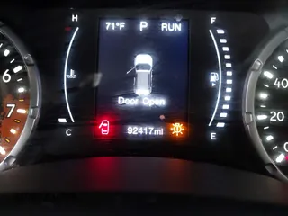 2017 Jeep Renegade Latitude с VIN ZACCJABB8HPF84295, выставлен на аукционе IAAI как лот 42431891 с пробегом 92 417 миль миль и . История ставок и продаж доступна на DreamBid. Изображение 15.