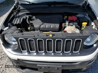 2018 Jeep Renegade Altitude with VIN ZACCJBBB0JPH03694, listed as a Copart auction lot 54174835 with 104,207 mi miles and Clean title. Bid and sale history available at DreamBid. Image 12.