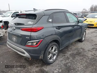 2022 Hyundai Kona SEL with VIN KM8K3CAB1NU862415, listed as a IAAI auction lot 41164542 with 100,301 mi miles. Bid and sale history available at carsss.com. Image 4.
