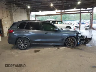 2019 BMW X5 xDrive40i with VIN 5UXCR6C59KLL06420, listed as a IAAI auction lot 42210761 with 86,252 mi miles and . Bid and sale history available at DreamBid. Image 13.