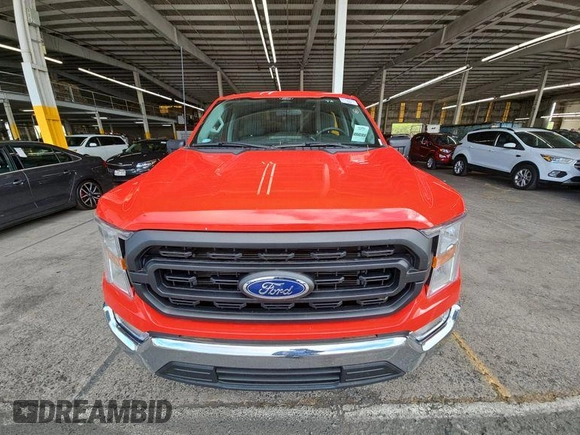 2022 Ford F-150 XL with VIN 1FTMF1CB1NKE05511, listed as a IAAI auction lot 42418524 with 4,101 mi miles and . Bid and sale history available at DreamBid. Image 1.