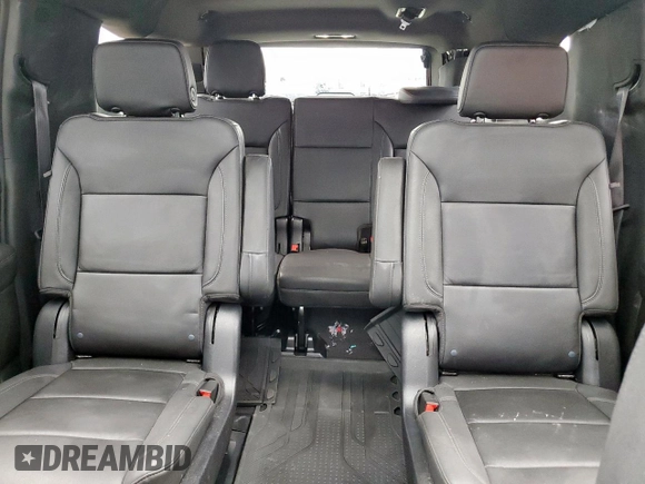 2023 Chevrolet Suburban LT with VIN 1GNSCCKD5PR308814, listed as a Copart auction lot 61955315 with 33,659 mi miles and Salvage title. Bid and sale history available at DreamBid. Image 10.