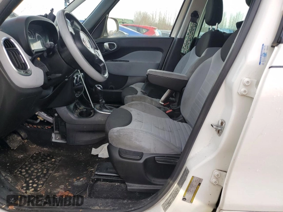 2014 FIAT 500L Easy with VIN ZFBCFABH9EZ028597, listed as a Copart auction lot 83675924 with 102,223 mi miles and Salvage Title. Bid and sale history available at carsss.com. Image 7.