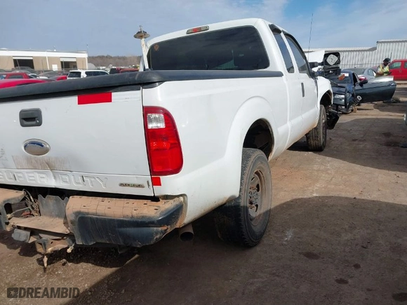 2012 Ford Super Duty F-250 SRW XL with VIN 1FT7X2B61CEC02649, listed as a IAAI auction lot 41614902 with 242,435 mi miles. Bid and sale history available at carsss.com. Image 4.
