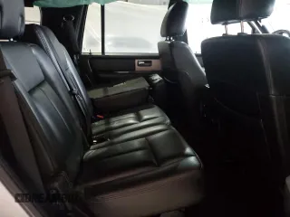 2017 Ford Expedition XLT z VIN 1FMJU1HT6HEA43801, wystawiony jako Copart lot #53719185 z przebiegiem 165 978 mil mil oraz Szkody całkowita. Historia ofert i sprzedaży dostępna na DreamBid. Obrazek 11.