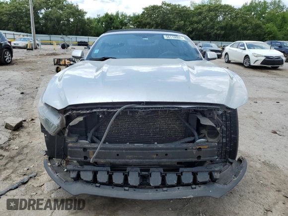 2016 Ford Mustang EcoBoost Premium z VIN 1FATP8UH2G5295645, wystawiony jako Copart lot #56110005 z przebiegiem 113 183 mil mil oraz Szkoda całkowita • Salvage title. Historia ofert i sprzedaży dostępna na DreamBid. Obrazek 5.