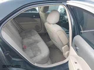 2010 Ford Fusion SE with VIN 3FAHP0HA8AR114637, listed as a IAAI auction lot 41110324 with 219,661 mi miles. Bid and sale history available at carsss.com. Image 8.