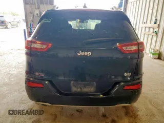2016 Jeep Cherokee Overland with VIN 1C4PJLJB7GW336121, listed as a Copart auction lot 59692375 with 231,251 mi miles and Clean title. Bid and sale history available at DreamBid. Image 6.