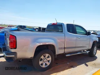 2017 Chevrolet Colorado 2WD z VIN 1GCHSAEA6H1200679, wystawiony jako IAAI lot #42110492 z przebiegiem 86 893 mil mil oraz . Historia ofert i sprzedaży dostępna na DreamBid. Obrazek 13.