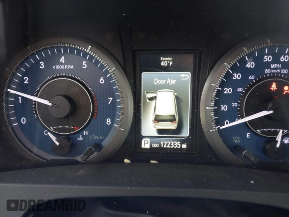 2015 Toyota Sienna XLE with VIN 5TDYK3DC2FS651400, listed as a IAAI auction lot 41985468 with 122,335 mi miles and . Bid and sale history available at DreamBid. Image 7.