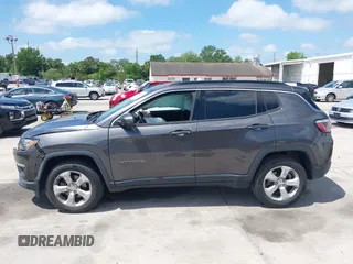 2020 Jeep Compass Latitude with VIN 3C4NJCBB3LT136018, listed as a IAAI auction lot 41915073 with 80,785 mi miles and . Bid and sale history available at carsss.com. Image 14.