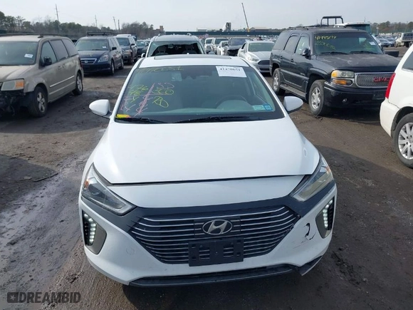 2019 Hyundai Ioniq Plug-In Hybrid Limited with VIN KMHC75LD7KU182405, listed as a IAAI auction lot 41470651 with NaN miles. Bid and sale history available at carsss.com. Image 12.