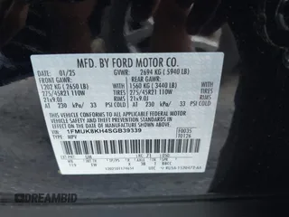 2025 Ford Explorer ST-Line z VIN 1FMUK8KH4SGB39339, wystawiony jako IAAI lot #42122821 z przebiegiem Nie podano mil oraz . Historia ofert i sprzedaży dostępna na DreamBid. Obrazek 9.