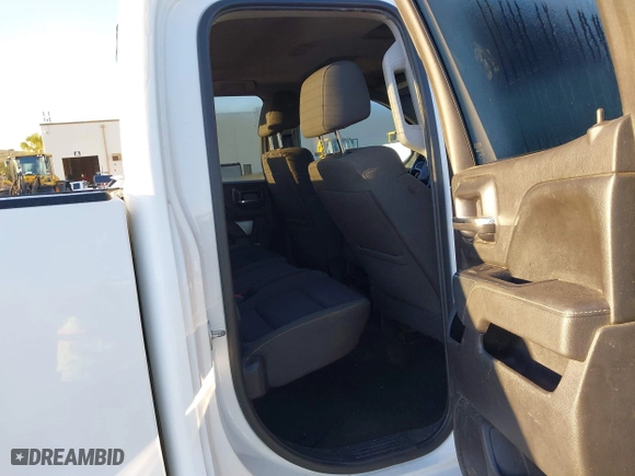 2017 Chevrolet Silverado 1500 LT with VIN 1GCVKREC7HZ216507, listed as a IAAI auction lot 41828407 with 138,294 mi miles. Bid and sale history available at carsss.com. Image 8.