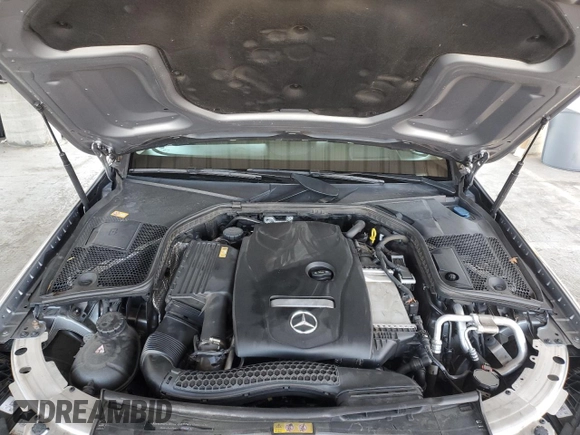 2016 Mercedes-Benz C 300 z VIN 55SWF4JB3GU112592, wystawiony jako Copart lot #60568945 z przebiegiem 43 017 mil mil oraz Szkoda całkowita • Salvage title. Historia ofert i sprzedaży dostępna na DreamBid. Obrazek 11.