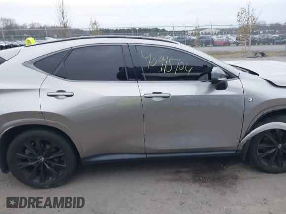 2022 Lexus NX with VIN 2T2KGCEZ5NC003823, listed as a IAAI auction lot 40915104 with 44,165 mi miles. Bid and sale history available at carsss.com. Image 14.