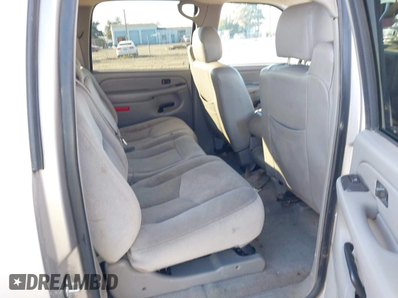 2006 GMC Yukon XL SLT with VIN 3GKFK16Z46G115743, listed as a IAAI auction lot 41388928 with 181,503 mi miles and . Bid and sale history available at DreamBid. Image 8.
